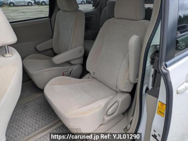 Used 2010 AT toyota noah ZRR70G Image[12]