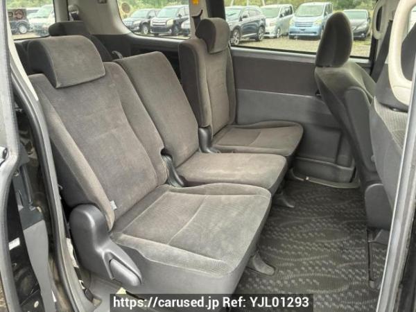 Used 2007 AT toyota voxy ZRR70G Image[11]