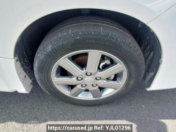 Used 2009 AT toyota voxy ZRR70W Image[29]