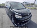 Toyota Voxy ZRR70W