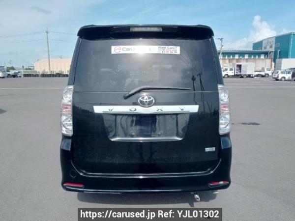 Used 2009 AT toyota voxy ZRR70W Image[5]