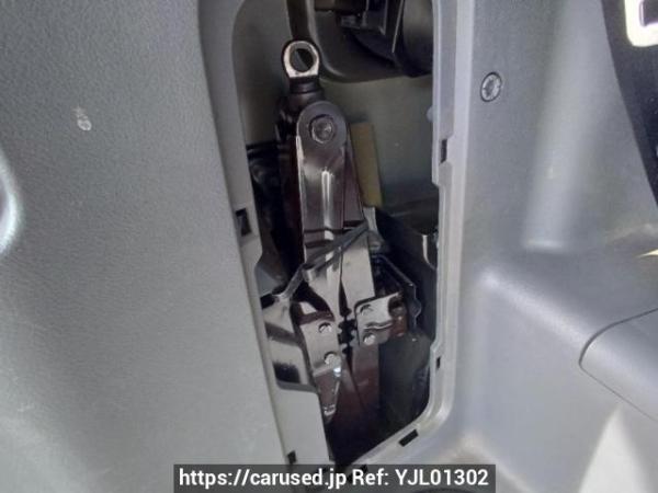 Used 2009 AT toyota voxy ZRR70W Image[41]