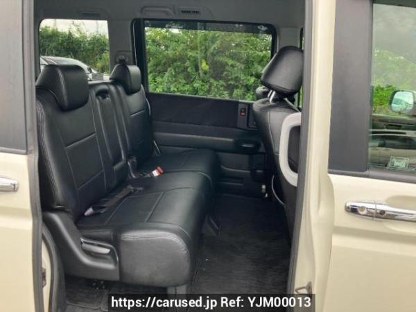 Used 2010 AT honda step-wgn-spada RK5 Image[11]