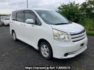 Toyota Noah ZRR70G