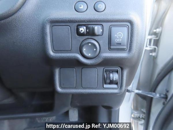 Used 2013 AT nissan note E12 Image[30]
