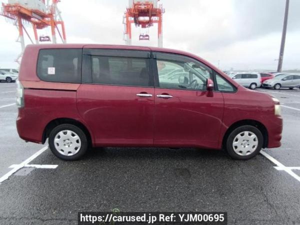 Used 2007 AT toyota voxy ZRR70G Image[7]
