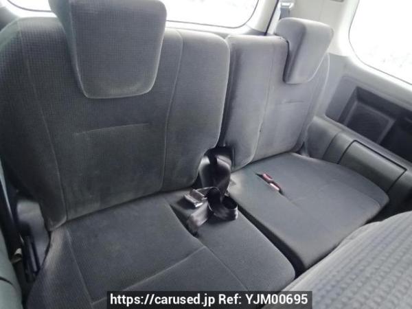 Used 2007 AT toyota voxy ZRR70G Image[16]