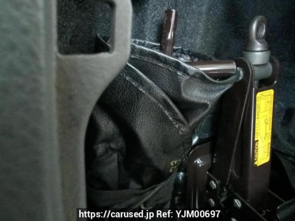 Used 2005 AT toyota alphard MNH10W Image[41]