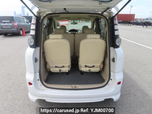 Used 2007 AT toyota sienta NCP81G Image[8]