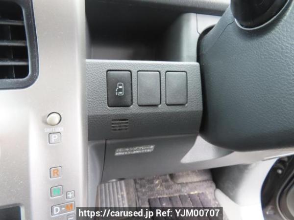 Used 2007 AT toyota noah ZRR70W Image[24]