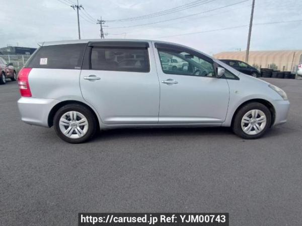 Used 2005 AT toyota wish ZNE10G Image[7]