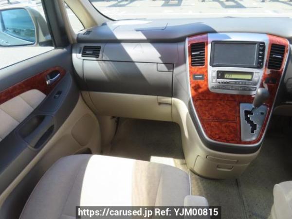 Used 2004 AT toyota alphard ANH10W Image[24]