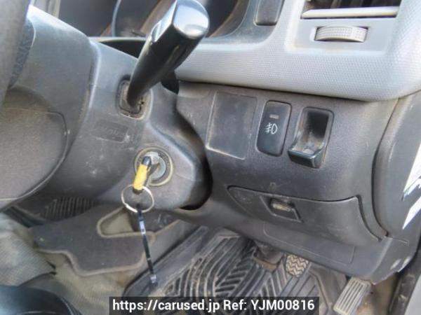 Used 2006 AT toyota hiace-van KDH205V Image[30]