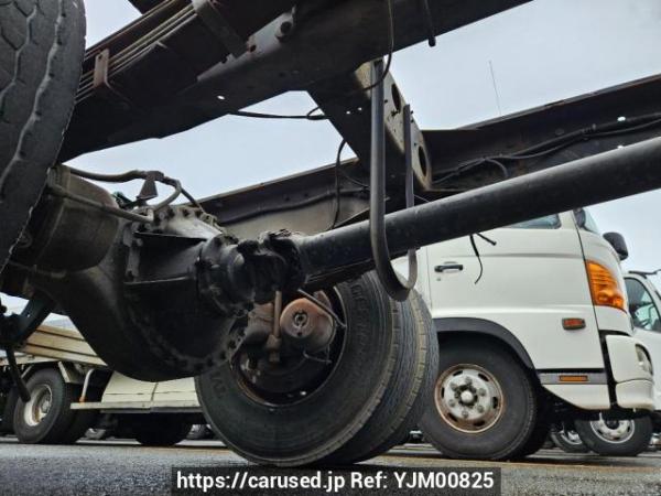 Used 2004 MT nissan ud CV27E Image[17]