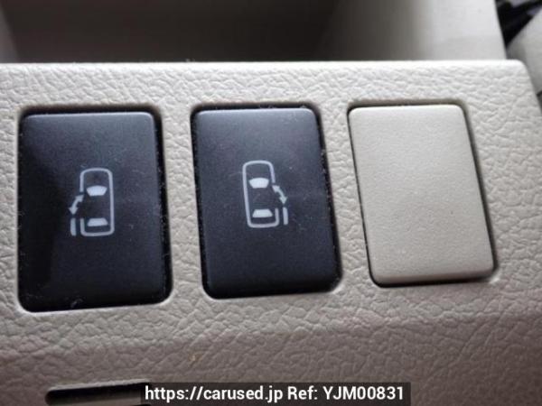 Used 2010 AT toyota noah ZRR70G Image[28]