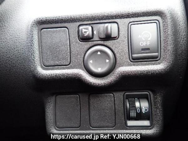 Used 2013 AT nissan note E12 Image[22]