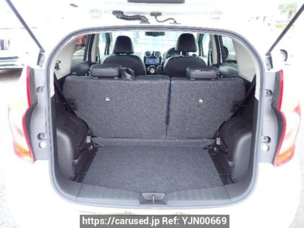 Used 2013 AT nissan note E12 Image[7]