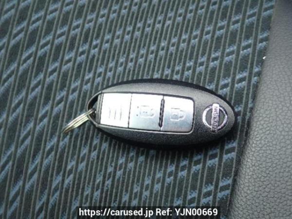 Used 2013 AT nissan note E12 Image[25]