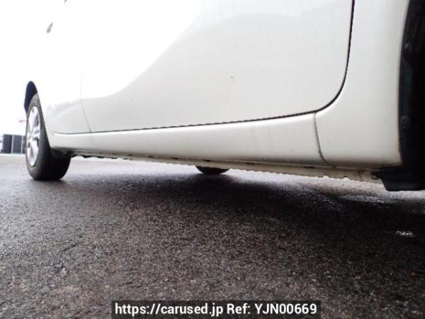 Used 2013 AT nissan note E12 Image[33]