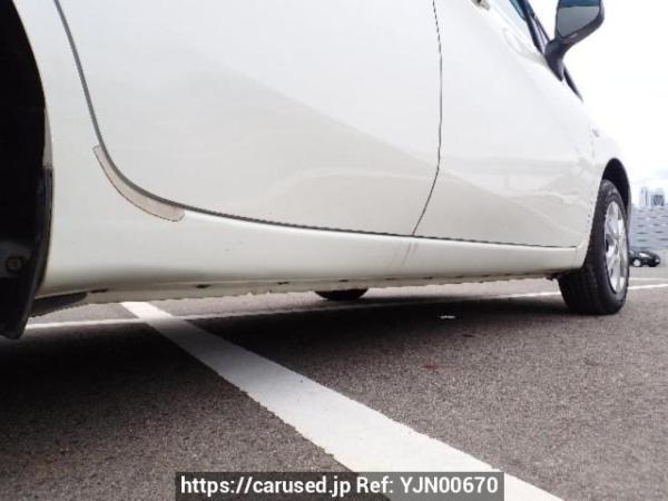 Used 2013 AT nissan note E12 Image[31]