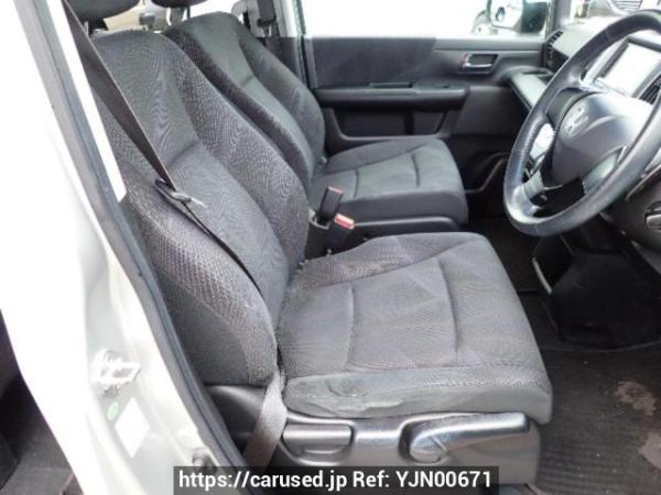 Used 2011 AT honda step-wgn-spada RK5 Image[11]