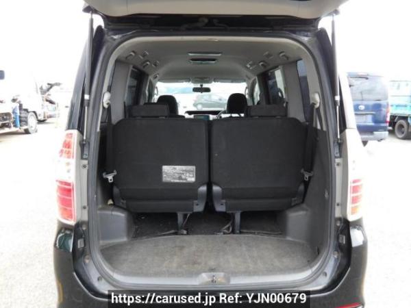 Used 2008 AT toyota noah ZRR70W Image[8]