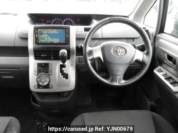 Used 2008 AT toyota noah ZRR70W Image[21]