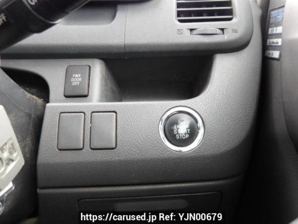 Used 2008 AT toyota noah ZRR70W Image[27]