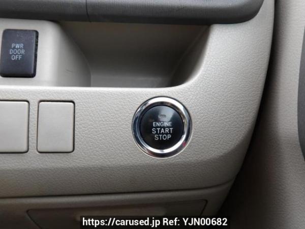 Used 2009 AT toyota noah ZRR70G Image[27]