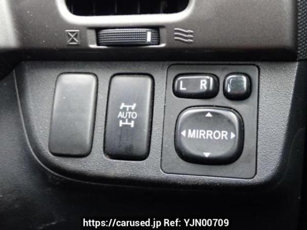 Used 2004 AT toyota wish ZNE14G Image[24]