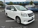 Toyota Noah ZRR70W