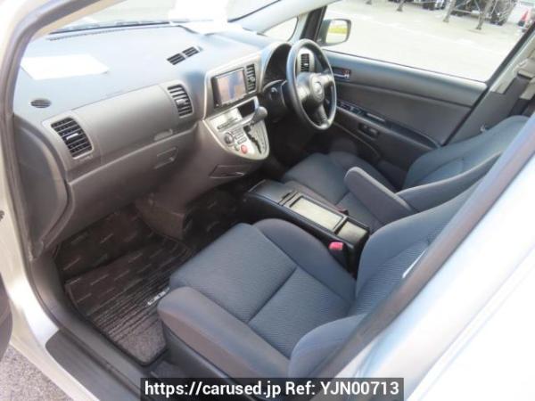 Used 2003 AT toyota wish ZNE10G Image[15]