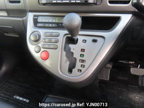 Used 2003 AT toyota wish ZNE10G Image[26]