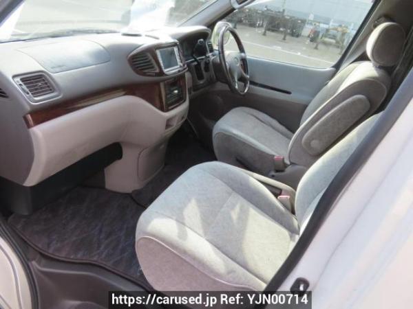 Used 2000 AT toyota regius-wagon RCH41W Image[15]