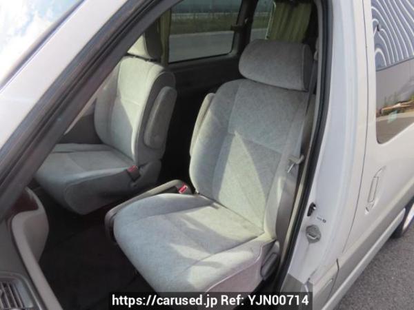 Used 2000 AT toyota regius-wagon RCH41W Image[16]
