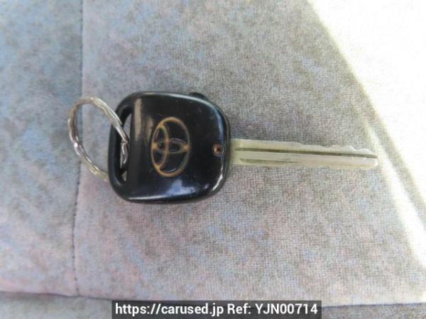 Used 2000 AT toyota regius-wagon RCH41W Image[30]