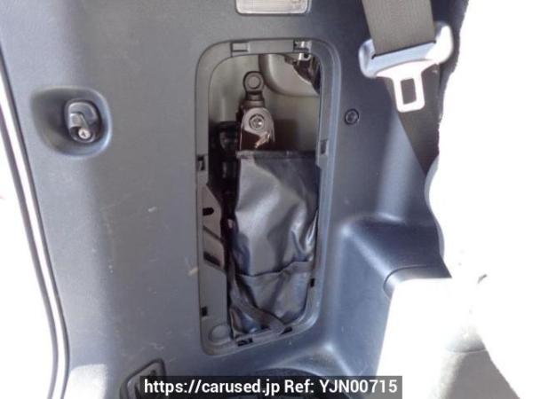 Used 2010 AT toyota noah ZRR70G Image[37]