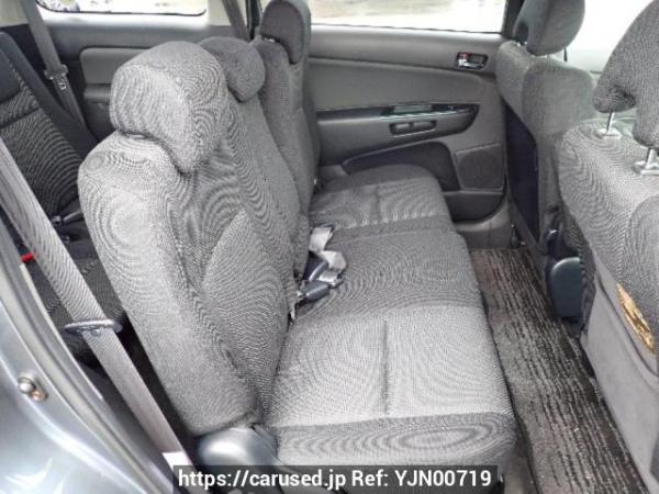Used 2004 AT toyota wish ZNE10G Image[13]