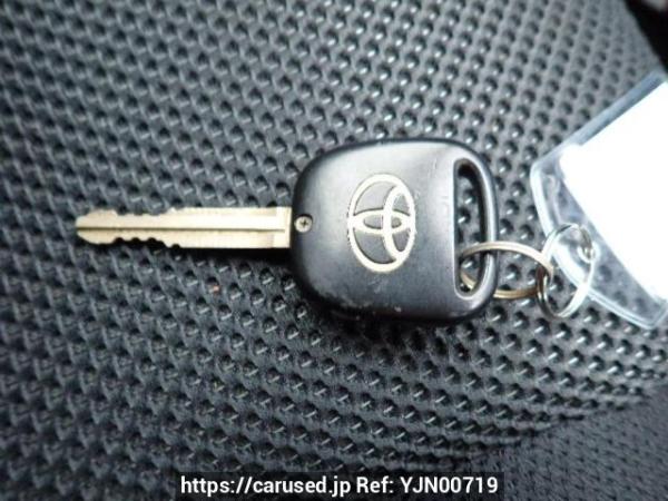 Used 2004 AT toyota wish ZNE10G Image[46]