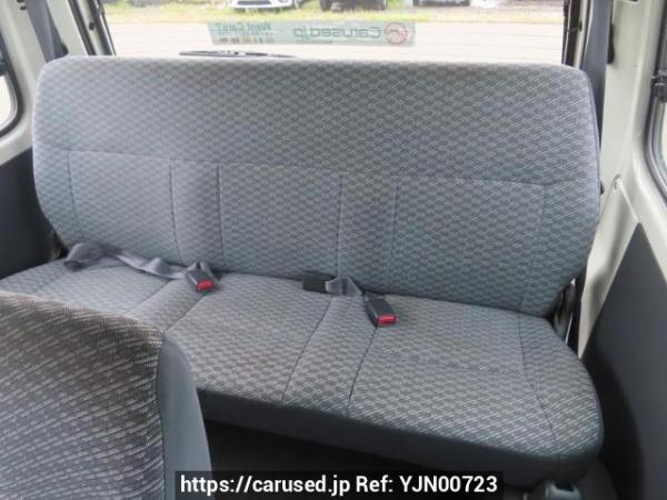 Used 2001 AT toyota hiace-wagon RZH111G Image[19]
