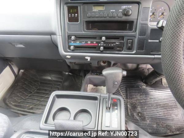 Used 2001 AT toyota hiace-wagon RZH111G Image[23]