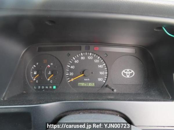 Used 2001 AT toyota hiace-wagon RZH111G Image[26]