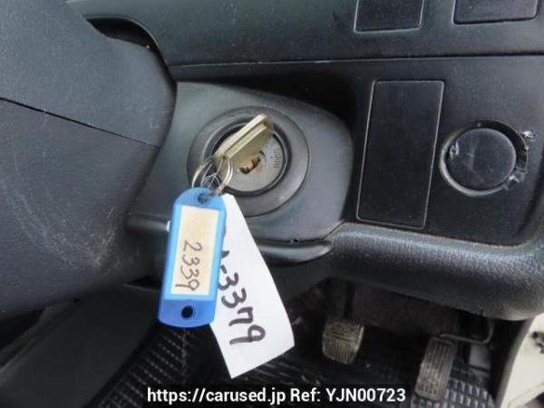 Used 2001 AT toyota hiace-wagon RZH111G Image[29]