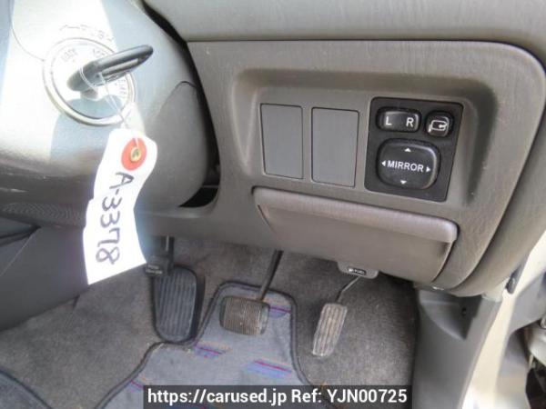 Used 2001 AT toyota townace-noah SR40G Image[32]