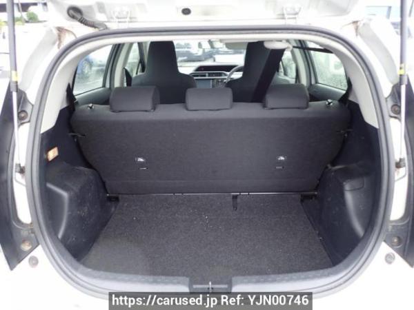 Used 2017 AT toyota aqua NHP10 Image[8]
