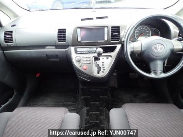 Used 2005 AT toyota wish ZNE10G Image[22]