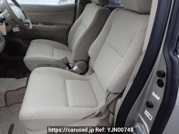 Used 2004 AT toyota raum NCZ20 Image[16]