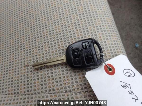Used 2004 AT toyota raum NCZ20 Image[31]