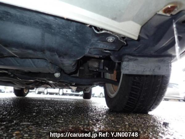 Used 2004 AT toyota raum NCZ20 Image[41]