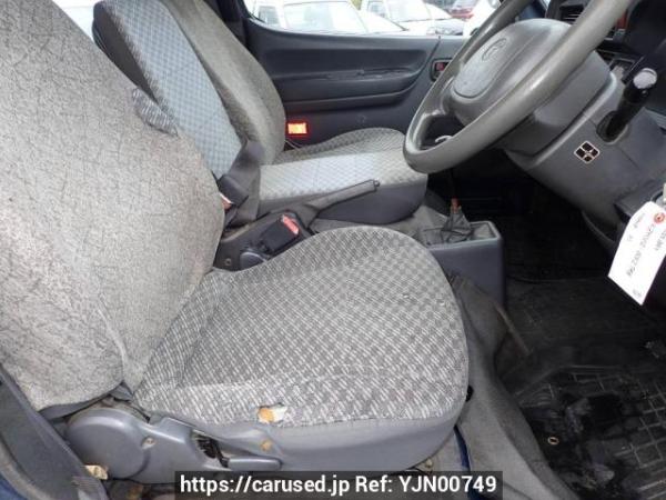 Used 2003 MT toyota hiace-van RZH102V Image[11]